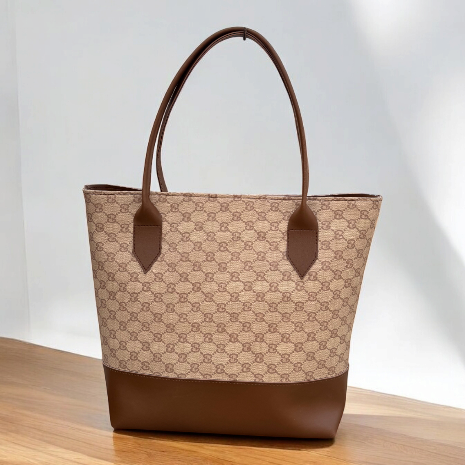 Elegant_Signature_Tote_Bag