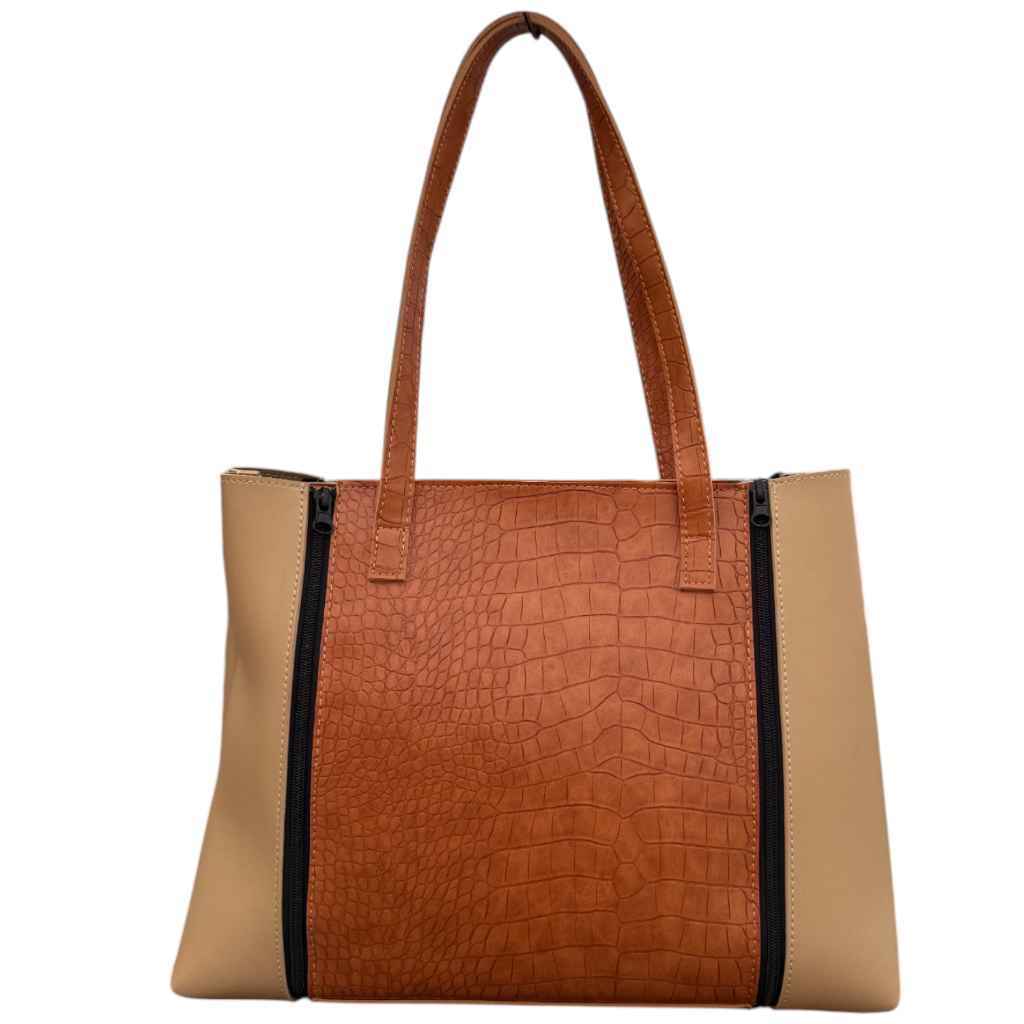Colour convertible handbag